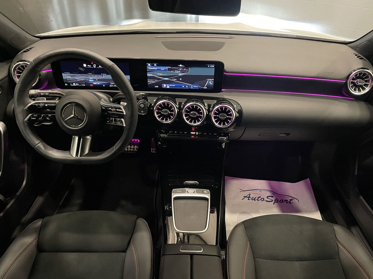 Mercedes-Benz Classe A 200 Premium (13)