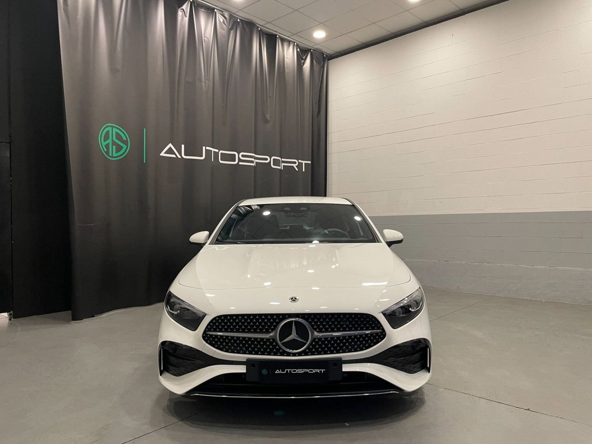 Mercedes-Benz Classe A 200 Premium (2)