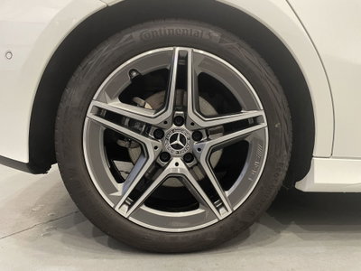 Mercedes-Benz Classe A 200 Premium (8)