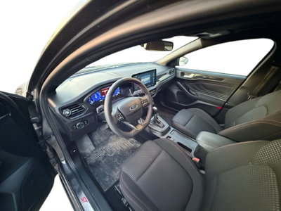 Ford Focus Station Wagon 1.0 EcoBoost Hybrid 125 CV Powershift SW ST-Line X (10)