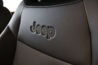 Jeep Avenger 1.2 turbo Altitude fwd 100cv (13)