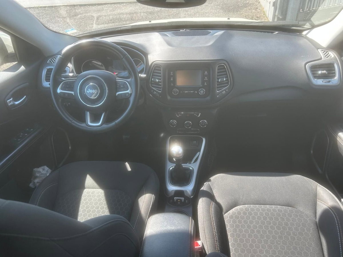 Jeep Compass 1.6 Multijet II 2WD Longitude (9)