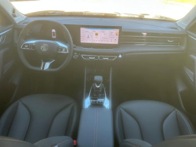 Mg HS 1.5 hybrid+ Luxury auto (8)