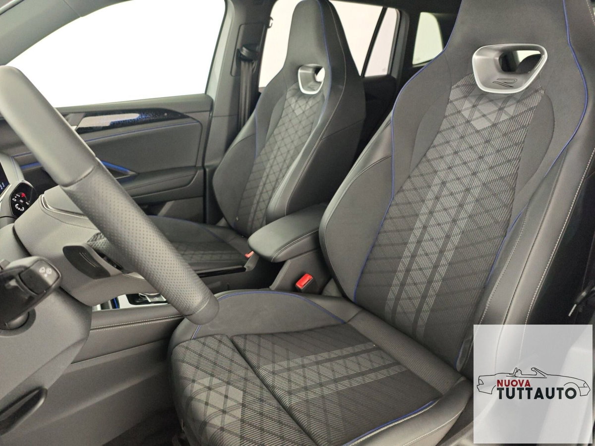 Volkswagen Tiguan Allspace 2.0 TDI SCR DSG 4MOTION R-Line (18)