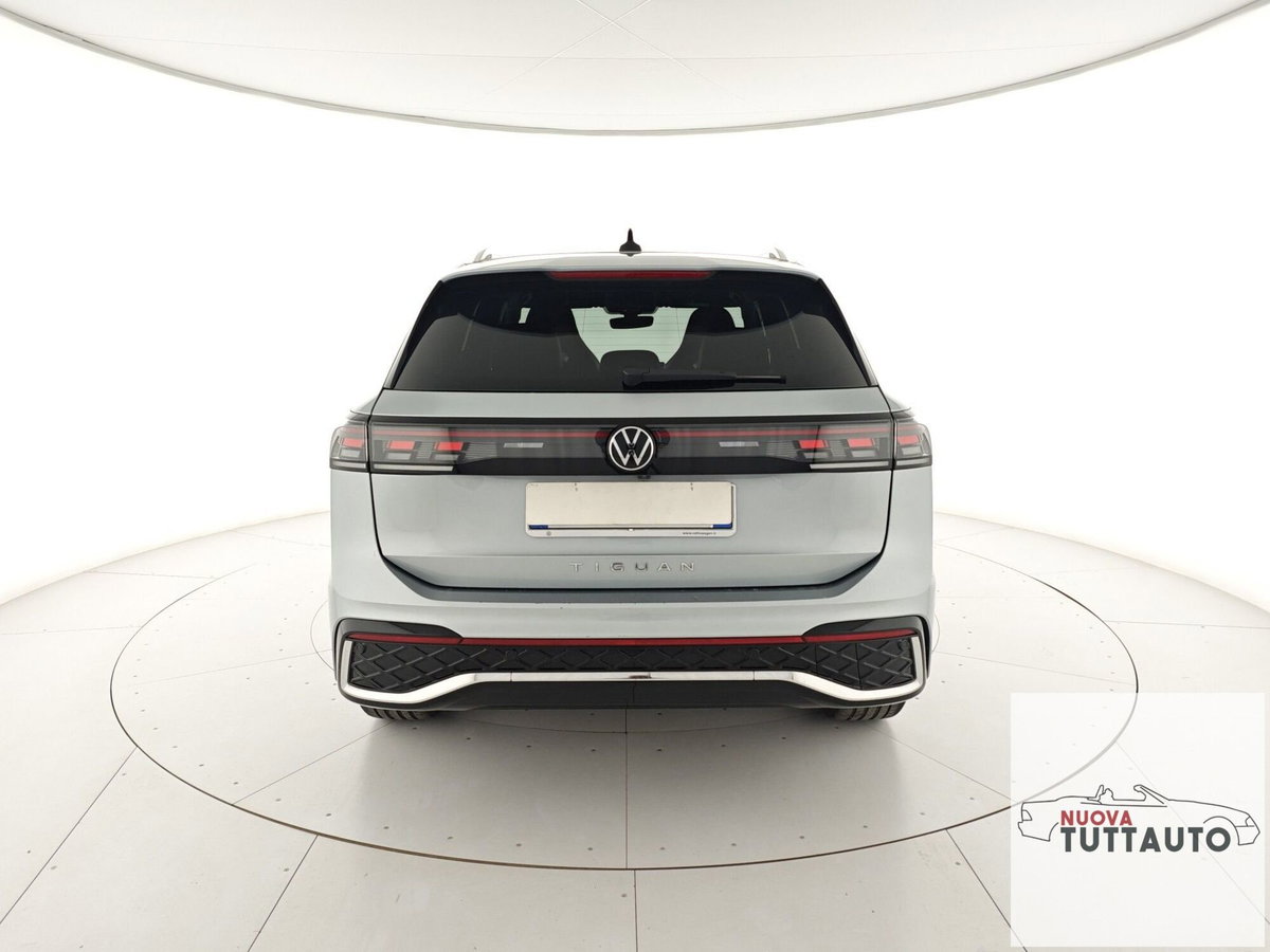 Volkswagen Tiguan Allspace 2.0 TDI SCR DSG 4MOTION R-Line (2)