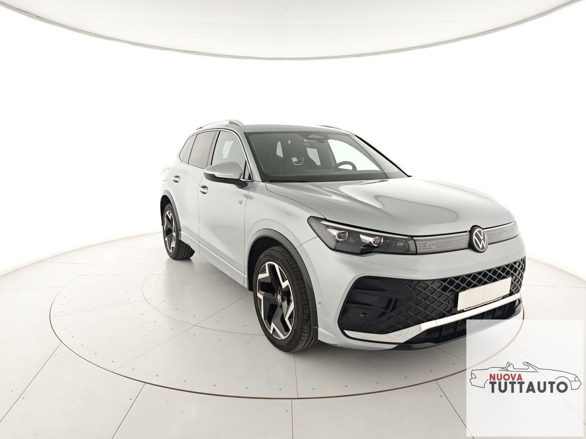 Volkswagen Tiguan Allspace 2.0 TDI SCR DSG 4MOTION R-Line (3)