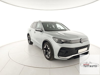Volkswagen Tiguan Allspace 2.0 TDI SCR DSG 4MOTION R-Line (3)