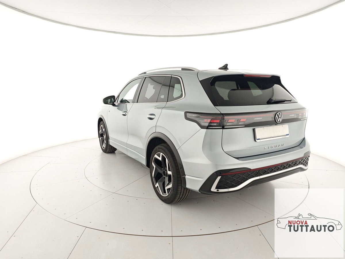 Volkswagen Tiguan Allspace 2.0 TDI SCR DSG 4MOTION R-Line (5)