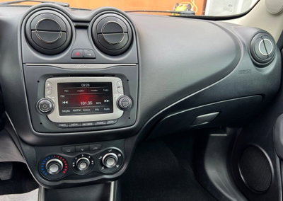 Alfa Romeo MiTo 1.4 70 CV 8V Progression (11)