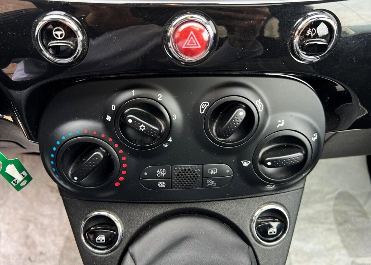 Fiat 500 1.0 Hybrid Lounge (11)