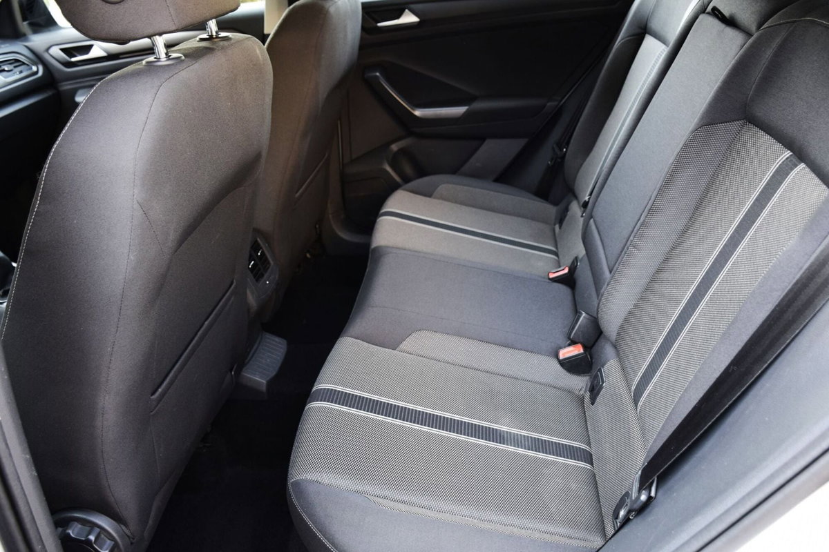 Volkswagen T-Roc 1.0 tsi Style 115cv (14)