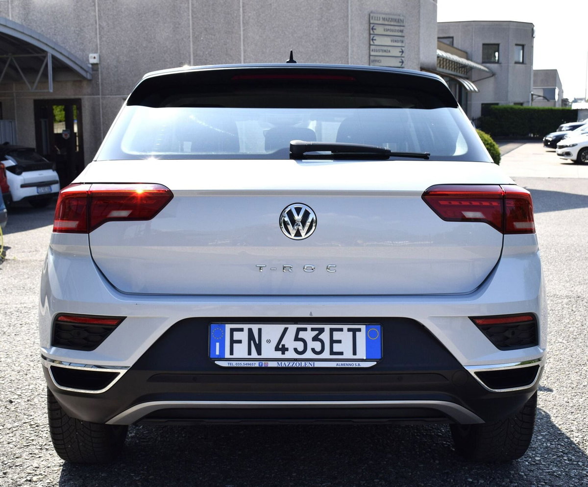 Volkswagen T-Roc 1.0 tsi Style 115cv (7)
