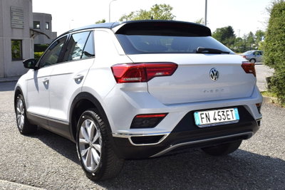 Volkswagen T-Roc 1.0 tsi Style 115cv (8)