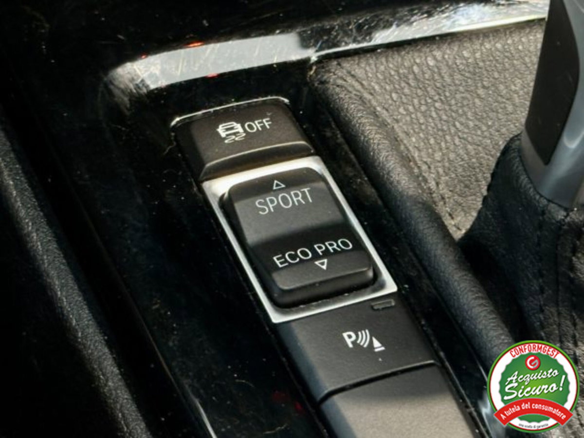BMW X1 sDrive18d xLine Plus (16)