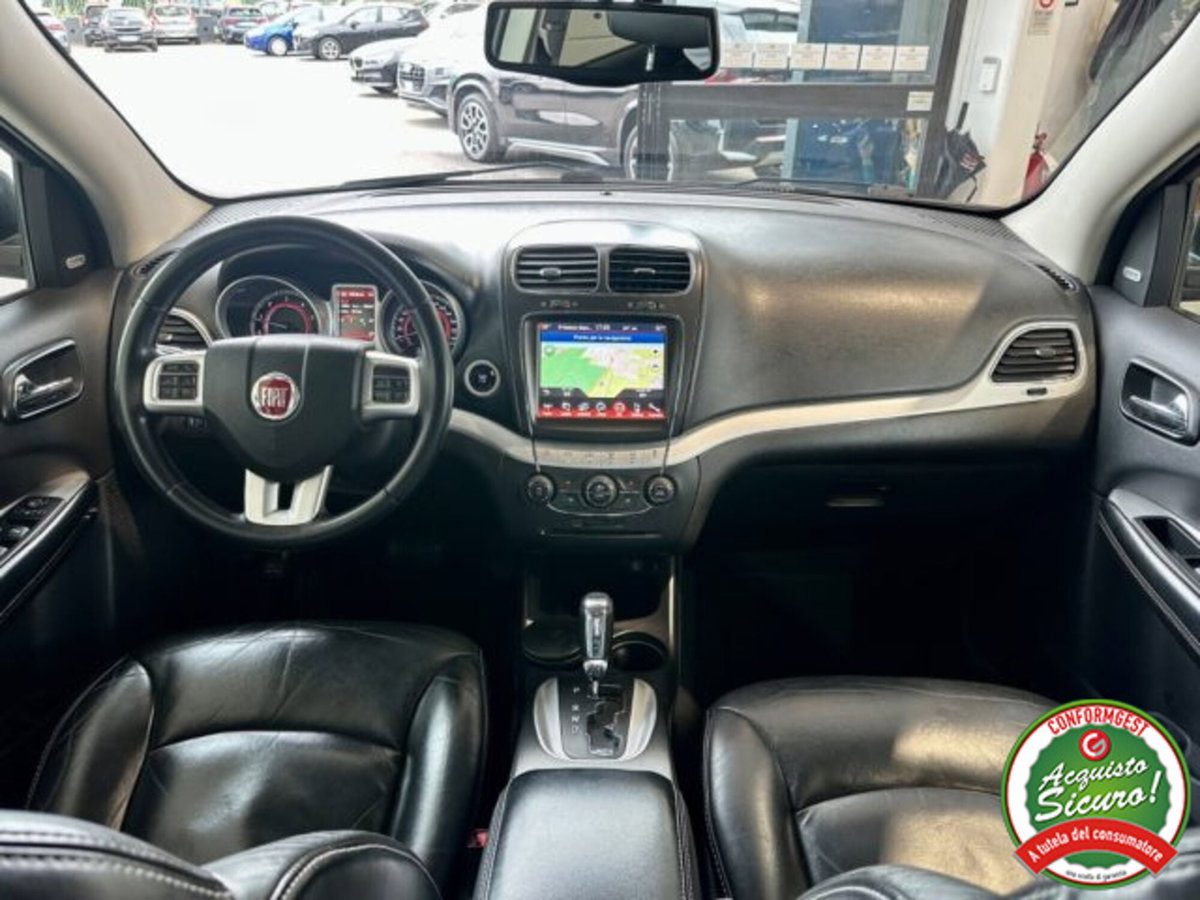 Fiat Freemont 2.0 Mjt 170 CV 4x4 Automatica Black Code (11)