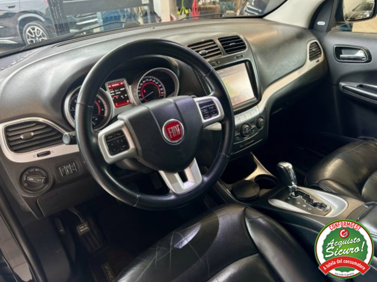 Fiat Freemont 2.0 Mjt 170 CV 4x4 Automatica Black Code (8)