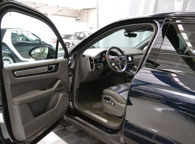 Porsche Cayenne 3.0 V6 (2)