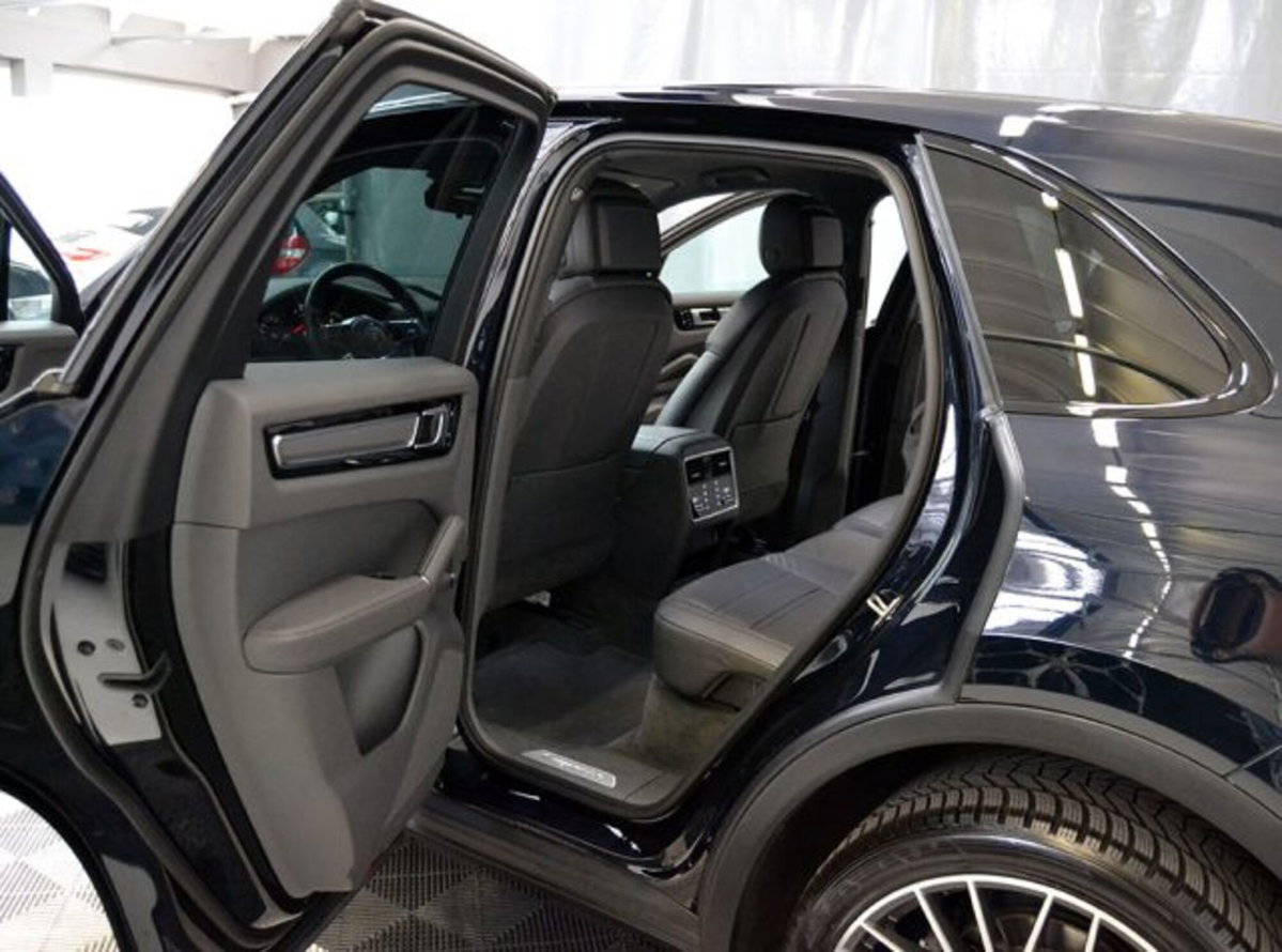 Porsche Cayenne 3.0 V6 (3)