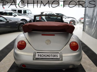 Volkswagen New Beetle Cabrio 16V (12)