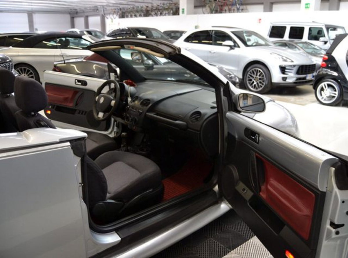 Volkswagen New Beetle Cabrio 16V (3)
