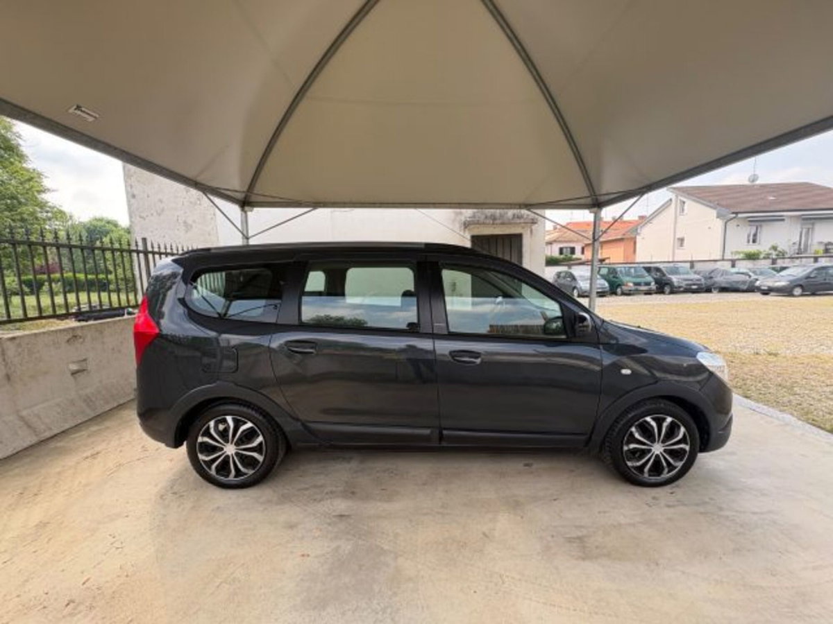 Dacia Lodgy 1.5 dCi 8V 110CV 7 posti Lauréate (8)