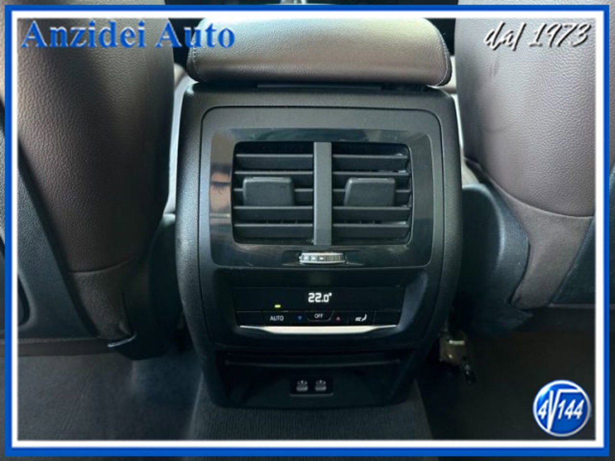 BMW X3 xDrive20d 48V Business Advantage (20)
