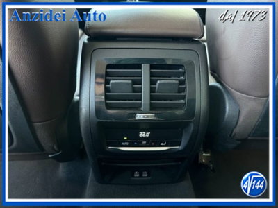 BMW X3 xDrive20d 48V Business Advantage (20)