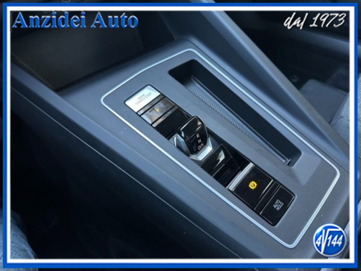 Volkswagen Golf Variant 1.0 eTSI EVO DSG Life (15)