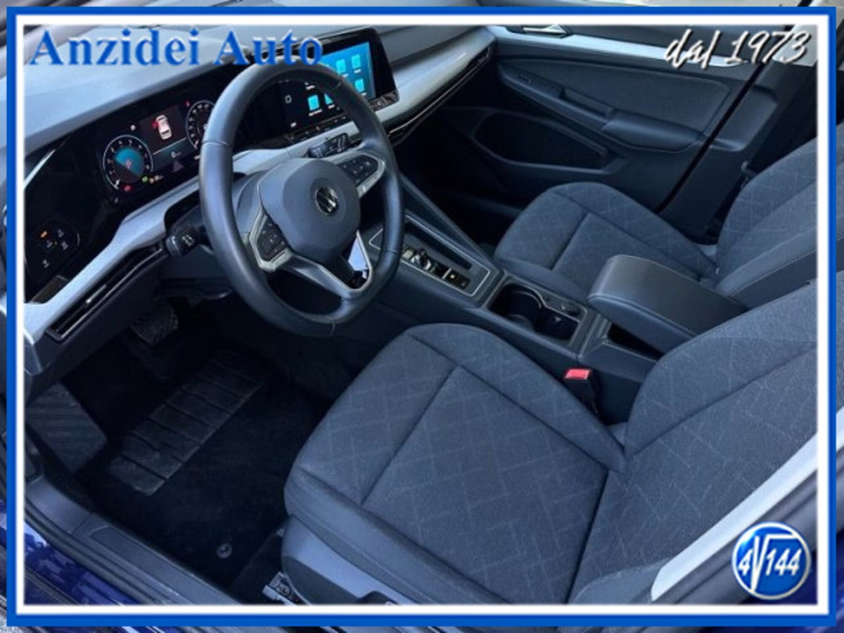 Volkswagen Golf Variant 1.0 eTSI EVO DSG Life (18)