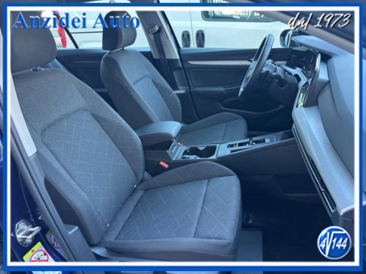 Volkswagen Golf Variant 1.0 eTSI EVO DSG Life (20)