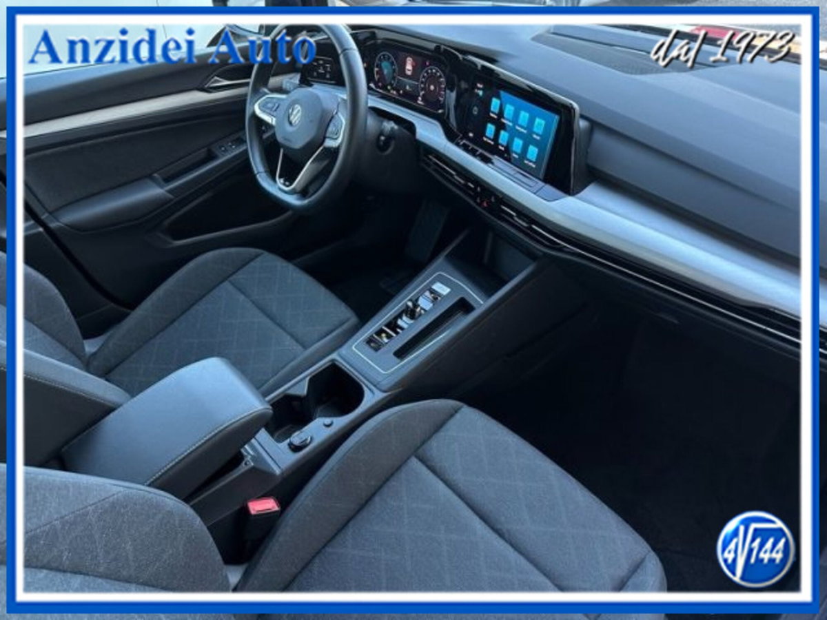 Volkswagen Golf Variant 1.0 eTSI EVO DSG Life (8)