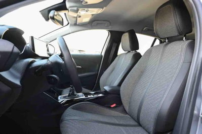 Peugeot 208 PureTech 100 Stop&Start 5 porte Allure (10)