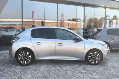 Peugeot 208 PureTech 100 Stop&Start 5 porte Allure (17)