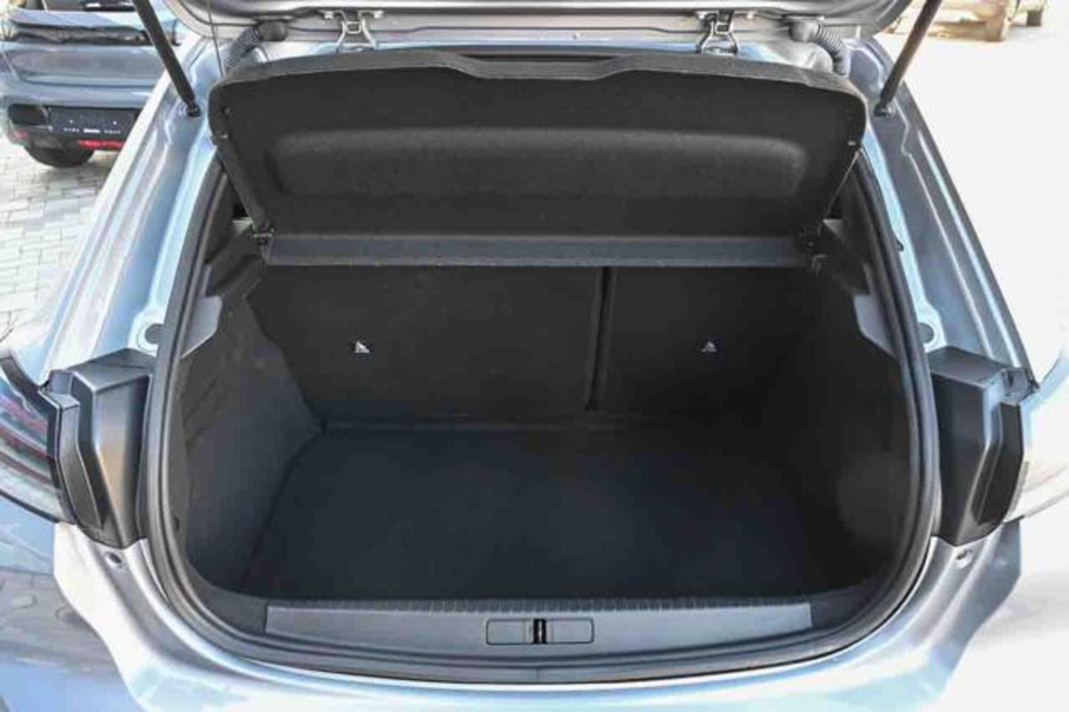 Peugeot 208 PureTech 100 Stop&Start 5 porte Allure (5)