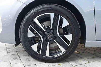 Peugeot 208 PureTech 100 Stop&Start 5 porte Allure (6)