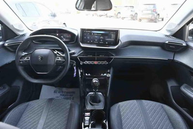 Peugeot 208 PureTech 100 Stop&Start 5 porte Allure (7)