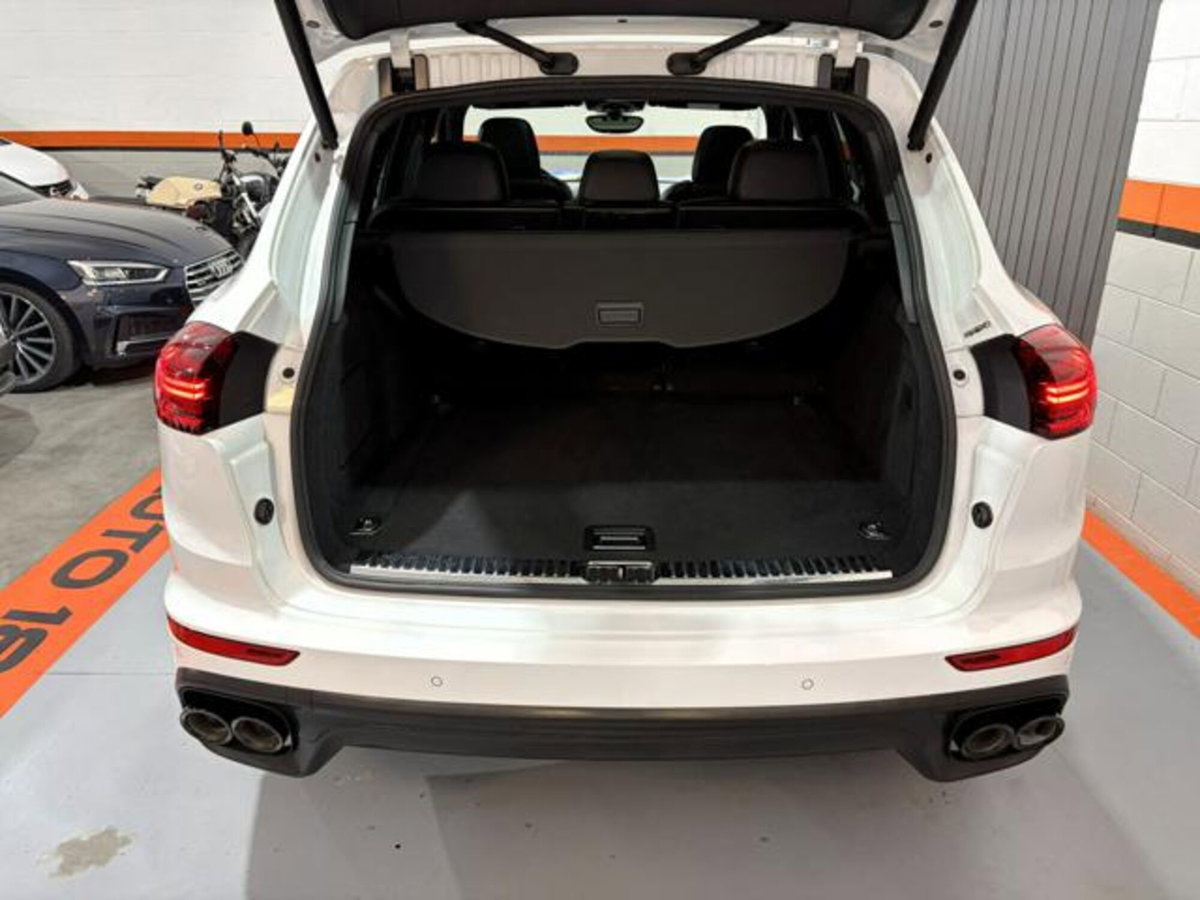 Porsche Cayenne 3.0 Diesel (12)