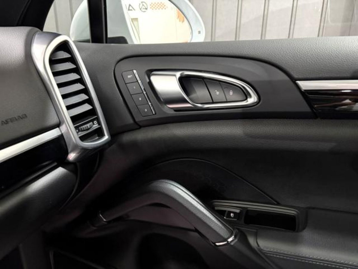 Porsche Cayenne 3.0 Diesel (19)