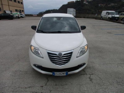 Lancia Ypsilon 1.3 MJT 16V 95 CV 5 porte S&S Gold (4)