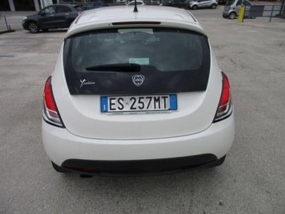 Lancia Ypsilon 1.3 MJT 16V 95 CV 5 porte S&S Gold (5)
