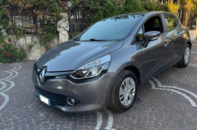 Renault Clio SCe 75 CV 5 porte Intens