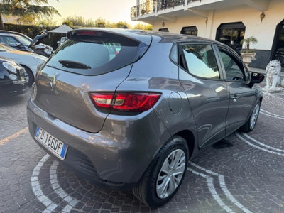 Renault Clio SCe 75 CV 5 porte Intens (6)