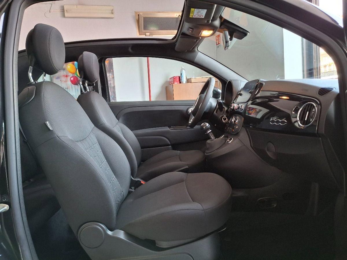 Fiat 500 1.0 Hybrid Lounge (4)