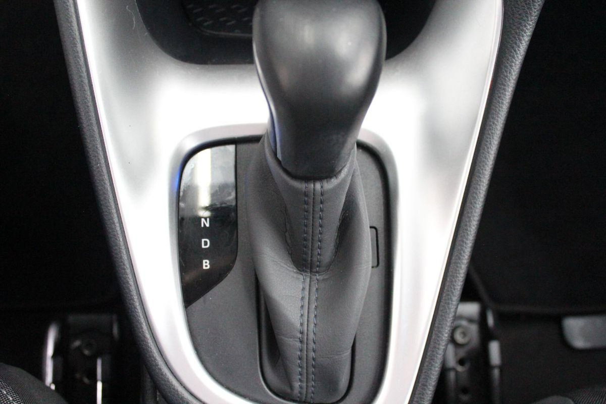 Toyota Yaris Cross 1.5 Hybrid 5p. E-CVT Active (17)