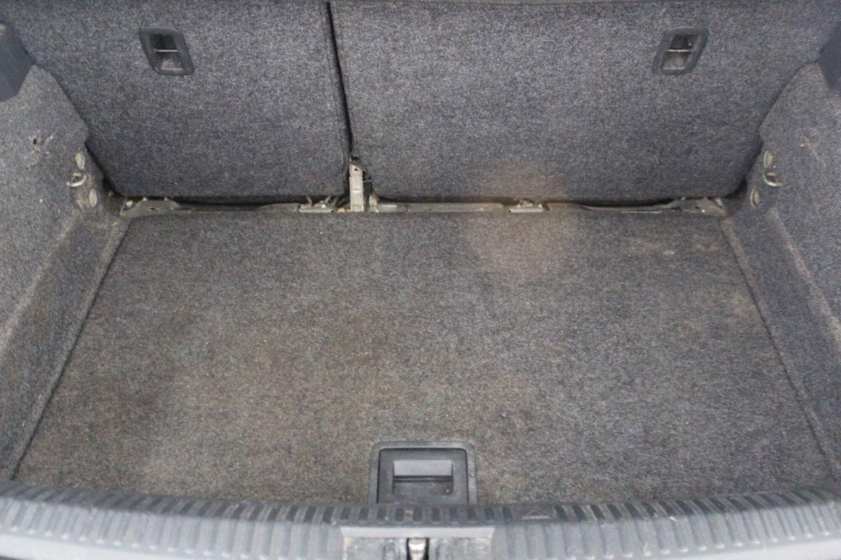 Volkswagen Polo 1.2 TDI DPF 5 p. Comfortline (13)