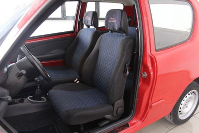 Fiat Seicento 1.1i cat Sporting (10)