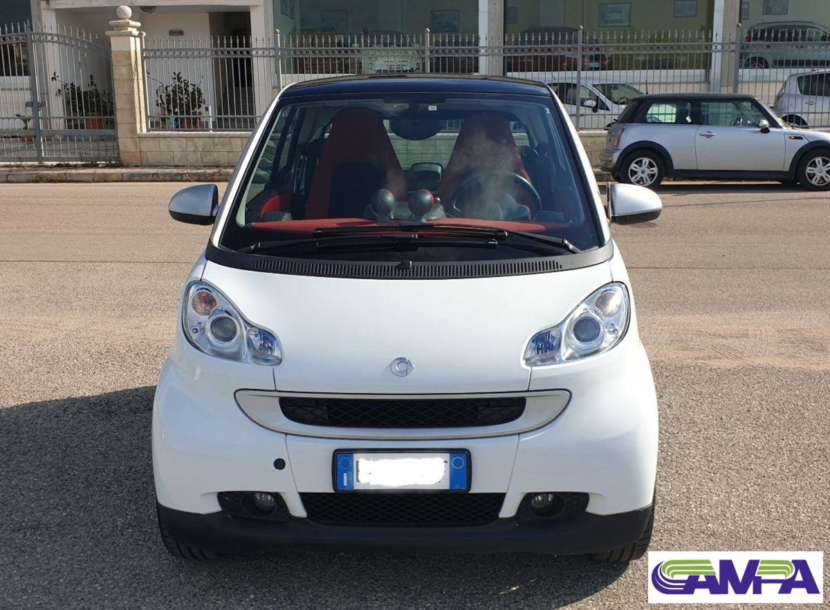 smart Fortwo 1000 52 kW MHD coupé passion (2)