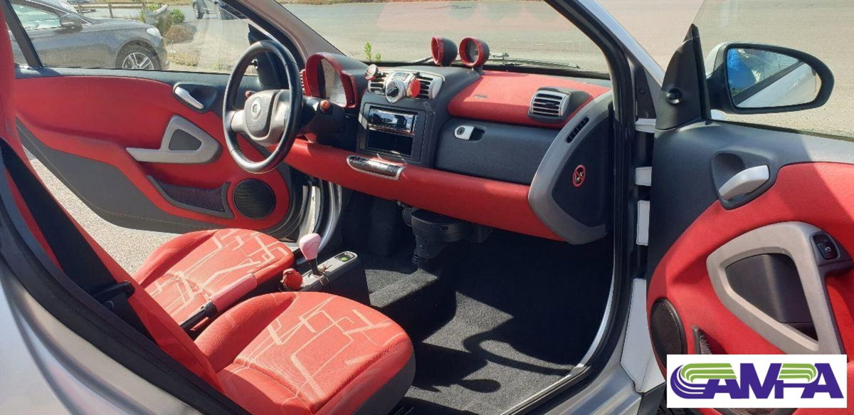 smart Fortwo 1000 52 kW MHD coupé passion (7)