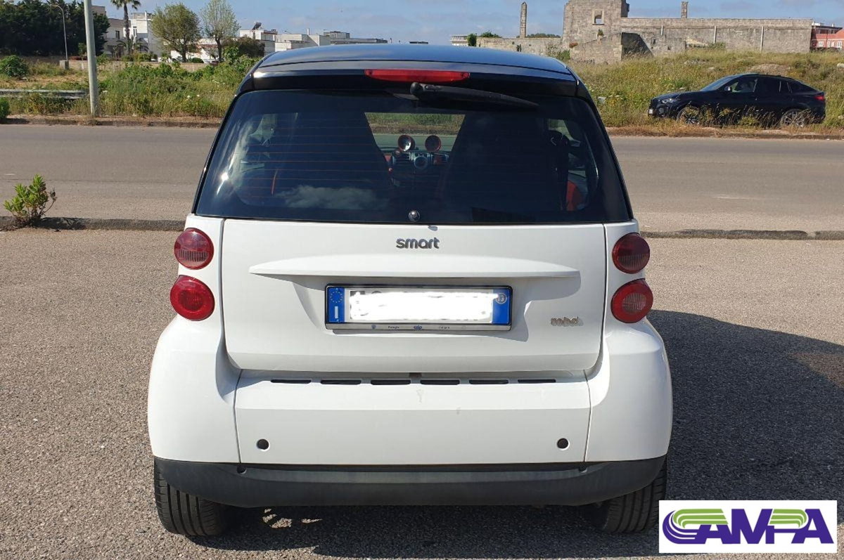 smart Fortwo 1000 52 kW MHD coupé passion (9)