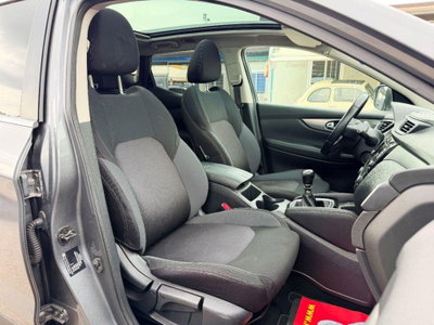 Nissan Qashqai 1.5 dCi N-Connecta (13)